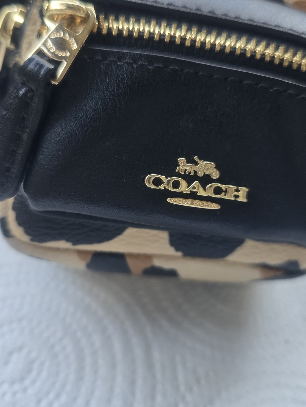 Coach Backpack Bagcharm Keychain - Picture 2 of 7